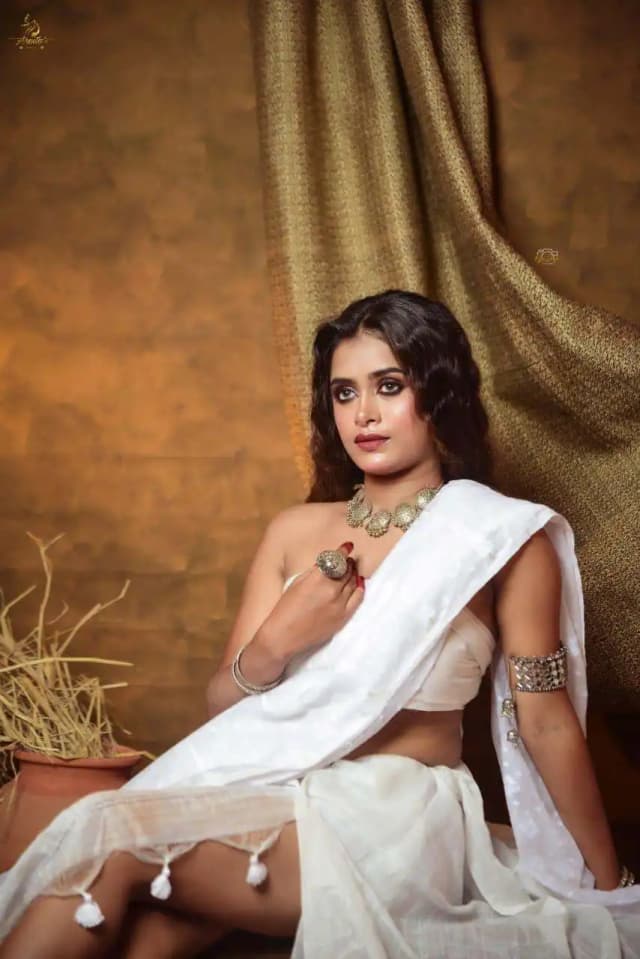 Modeler Zoya Kolkata - Gallery 1