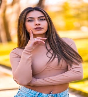Professional Bangalore escort for dinner - Bangalore Escort Services Gallery Professional Bangalore escort for dinner - Professional Bangalore escort companion offering premium companionship services